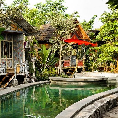 La Luna Resort Yogyakarta Sleman  Exteriör bild