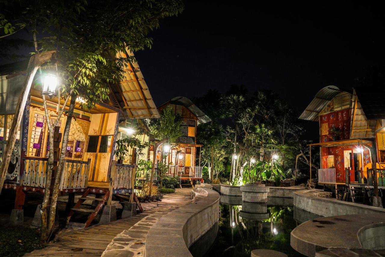 La Luna Resort Yogyakarta Sleman  Exteriör bild